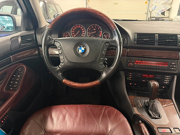 BMW 525 21 of 27