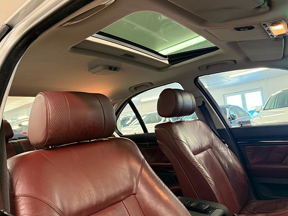 BMW 525 18 of 27