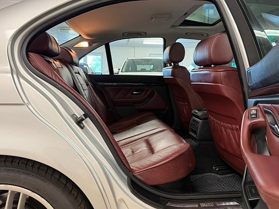 BMW 525 16 of 27