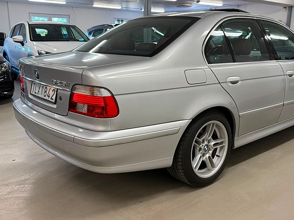 BMW 525 10 of 27