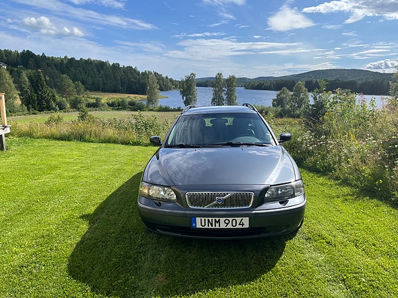 Volvo V70 4 of 4