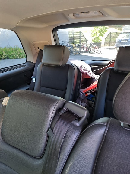 Volvo XC90 4 of 5