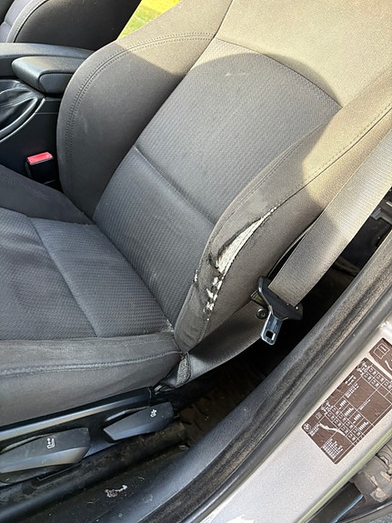 BMW 320d 14 of 14