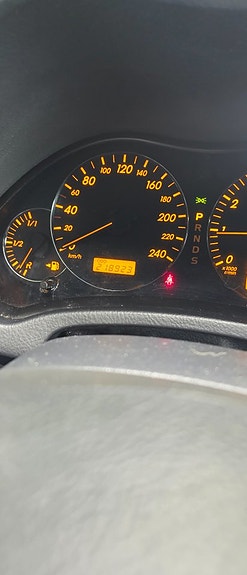 Toyota Avensis 17 of 19