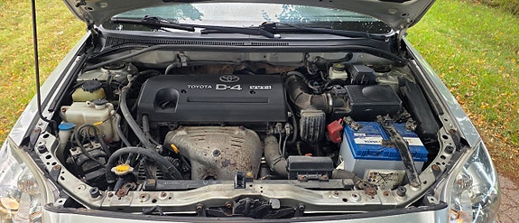 Toyota Avensis 16 of 19