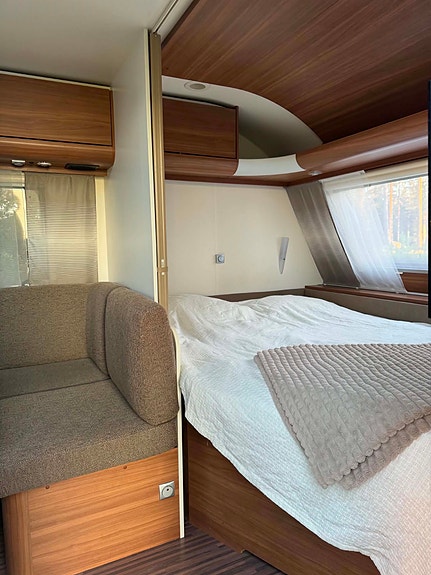 Adria Adora 563PT 5 of 6