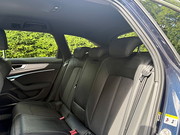 Audi A6 7 of 17