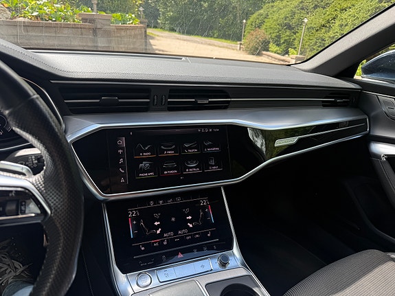Audi A6 12 of 17