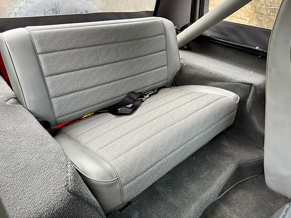 Jeep Wrangler 9 of 9