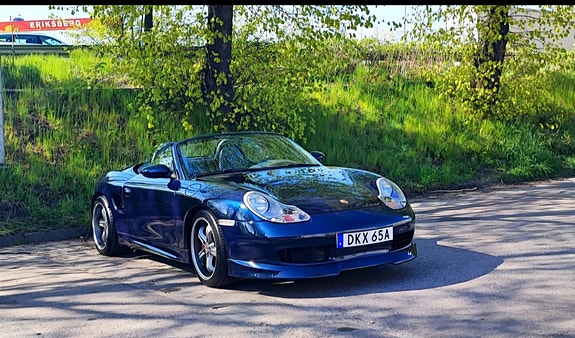 Porsche Boxster 6 of 7