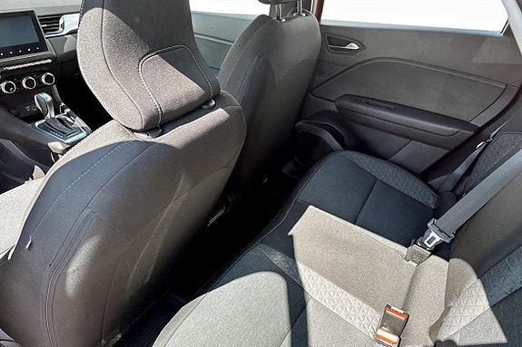 Renault Captur 8 of 9