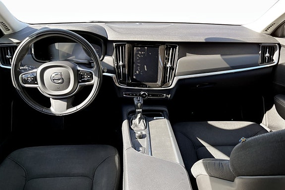 Volvo V90 4 of 9