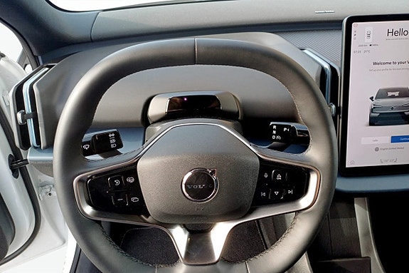 Volvo EX30 7 of 9