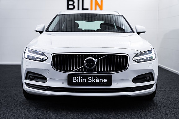 Volvo V90 6 of 30