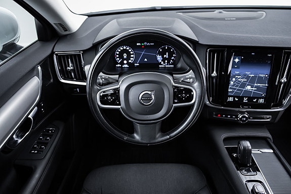 Volvo V90 20 of 30