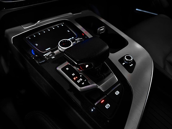 Audi Q7 26 of 30