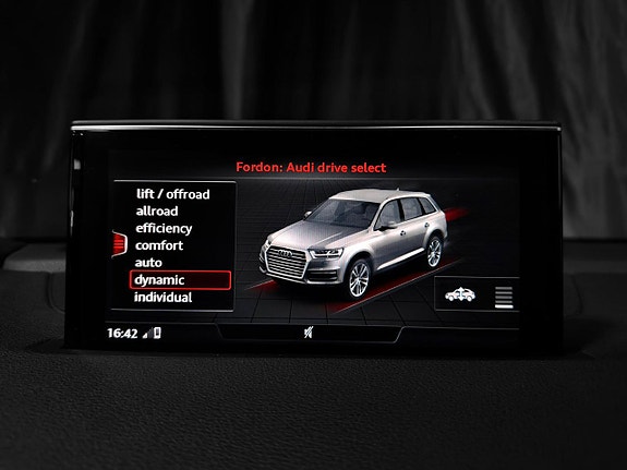 Audi Q7 28 of 30