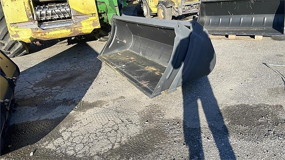 Ålö Snöskopa 210 HD med Euro fäste