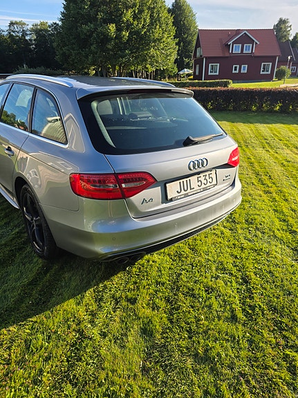 Audi A4 7 of 10