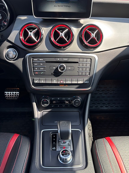 Mercedes-Benz GLA45 13 of 13