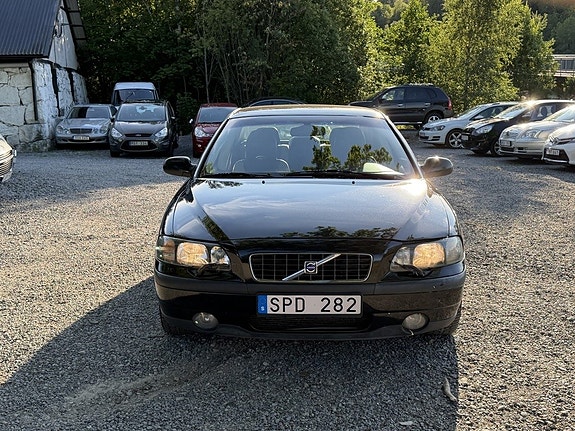 Volvo S60 5 of 5