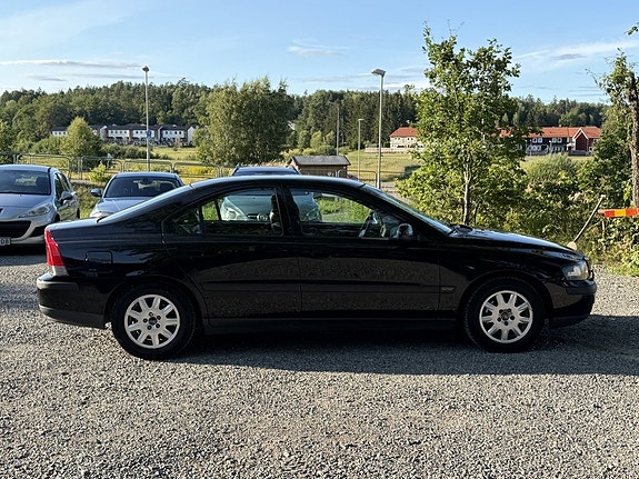 Volvo S60 7 of 17