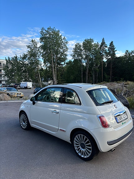 Fiat 500 2 of 5