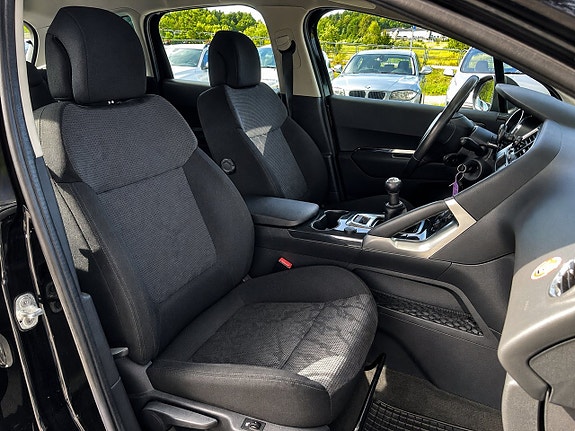 Peugeot 3008 15 of 18