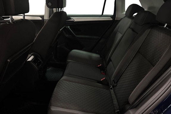 Volkswagen Tiguan 13 of 24