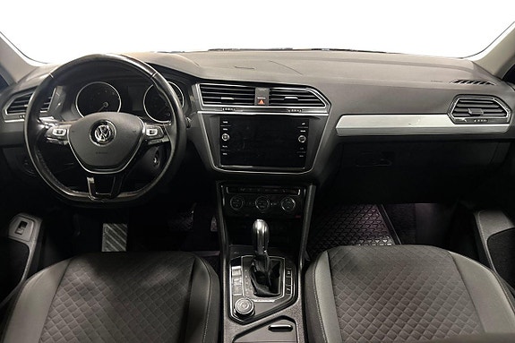 Volkswagen Tiguan 11 of 24