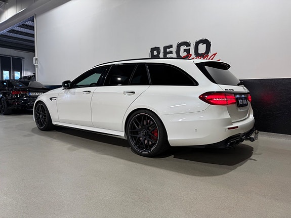 Mercedes-Benz E63 5 of 5