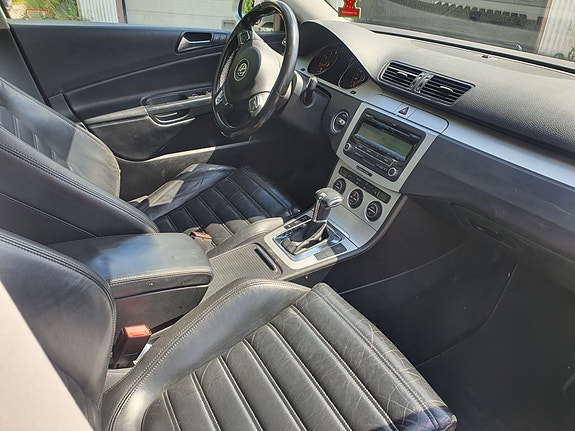 Volkswagen Passat 7 of 11