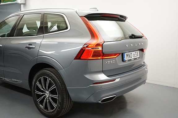 Volvo XC60 3 of 5