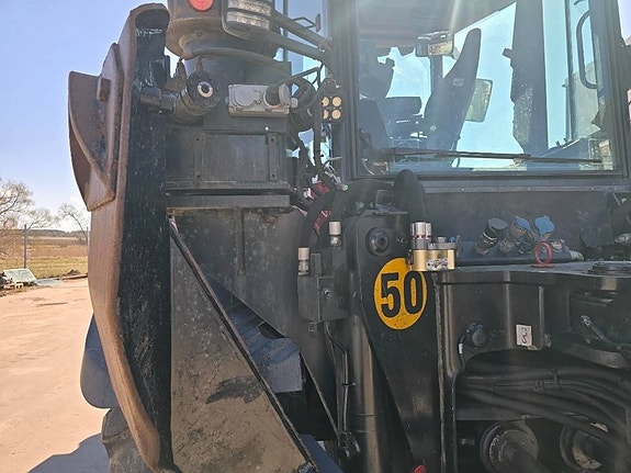 Huddig 1260 C 10 of 13