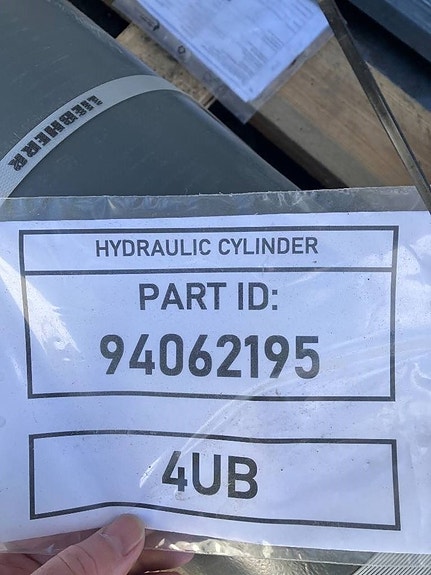 Liebherr Hydraulcylindrar / lyftcylindrar R980 6 of 9