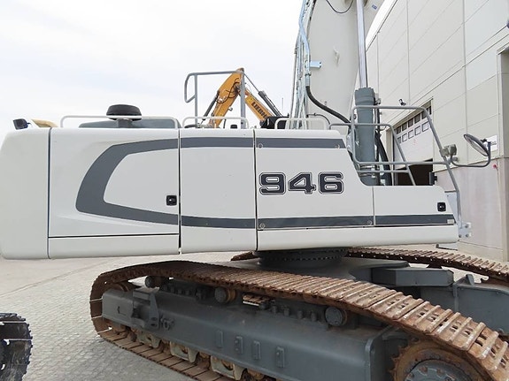 Liebherr R 946 LCV 8 of 16