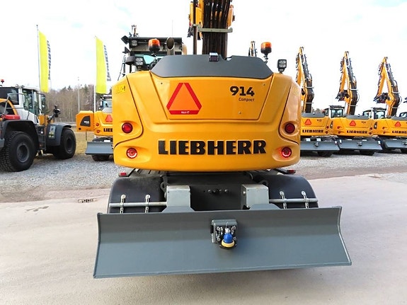 Liebherr A 914 Compact Litronic 3 of 8