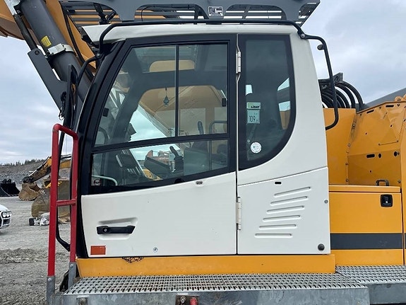 Liebherr R 976 Litronic 11 of 12