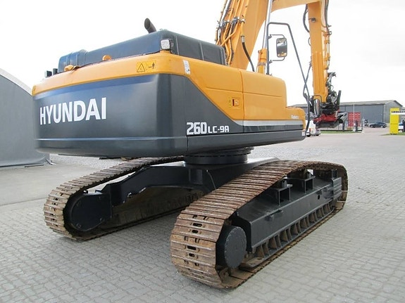Hyundai Robex 260 LC-9 A 7 of 19