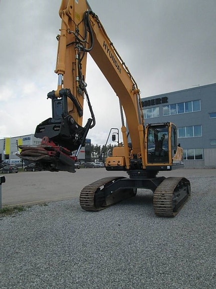 Hyundai Robex 260 LC-9 A 13 of 19