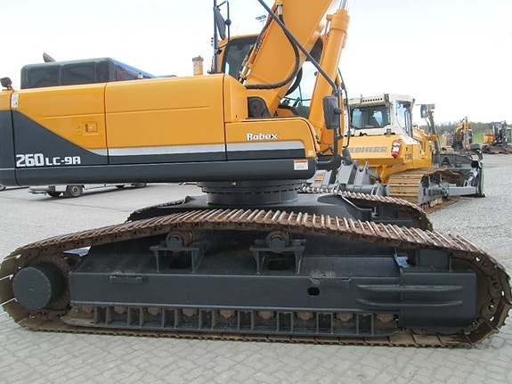 Hyundai Robex 260 LC-9 A 9 of 19