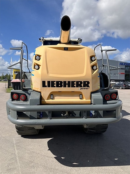 Liebherr L 580 XPower 10 of 14