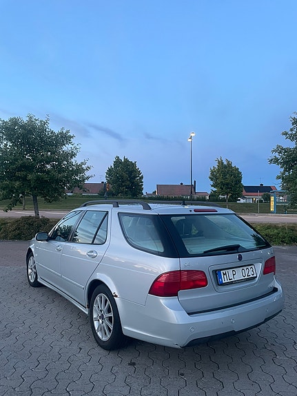 Saab 9-5 2 of 10