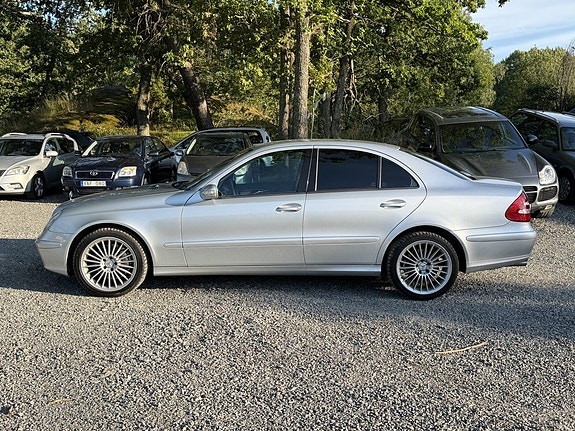 Mercedes-Benz E300 de 8 of 20