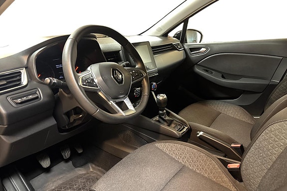 Renault Clio 8 of 14