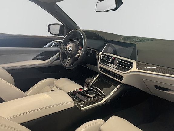 BMW M4 9 of 15