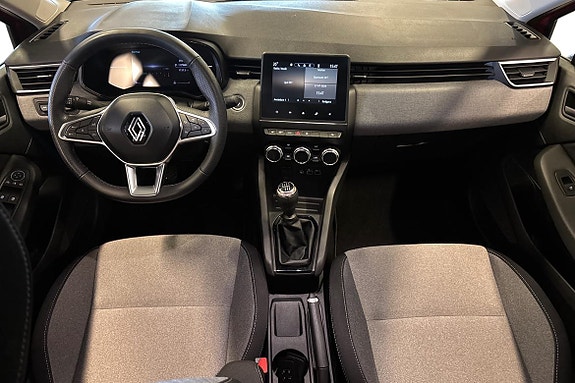 Renault Clio 9 of 15