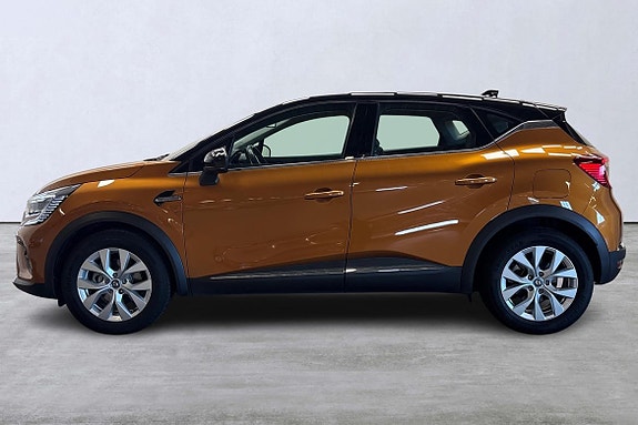 Renault Captur 2 of 5