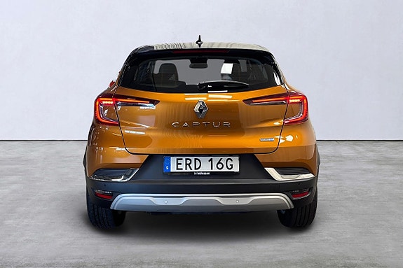 Renault Captur 4 of 5