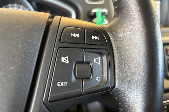 Volvo V40 17 of 20